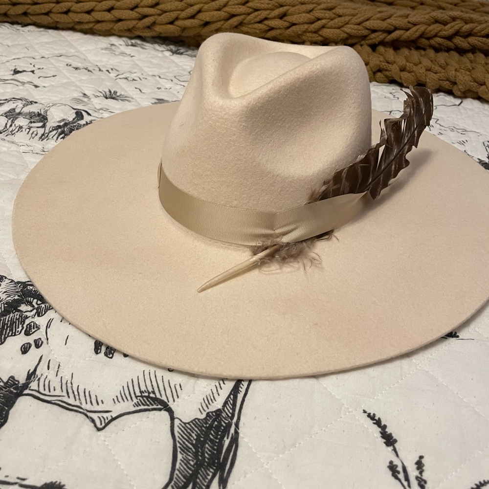 Lack of Color felt hat